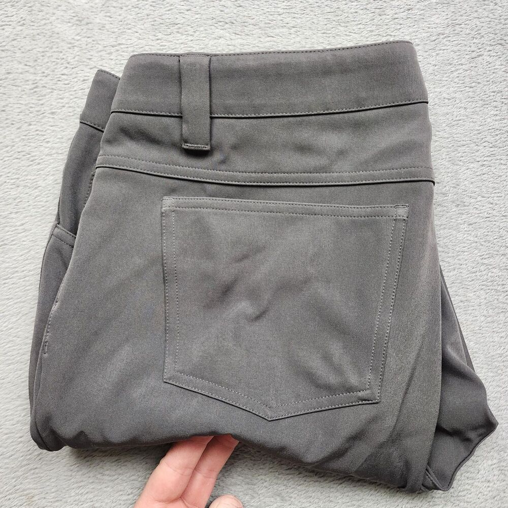 Bobby Jones Mens 35 Gray Pants Flat Front Straight Leg Polyester Blend Casual